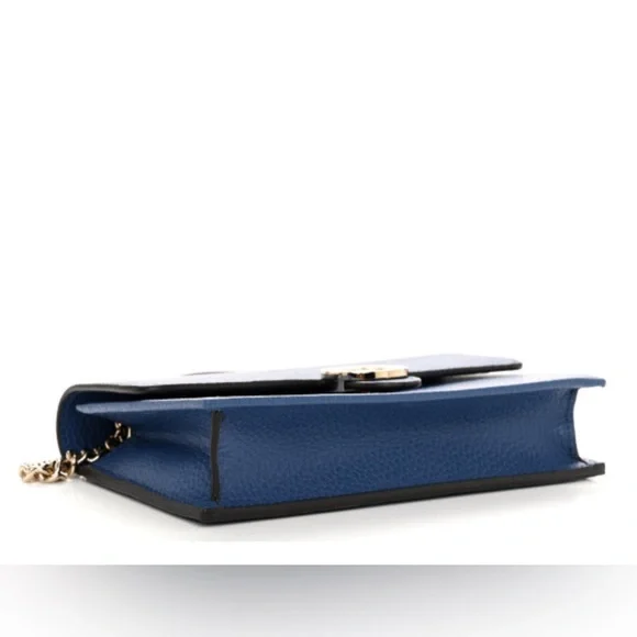 Gucci Calfskin interlocking G chain wallet caspian - Picture 2 of 4